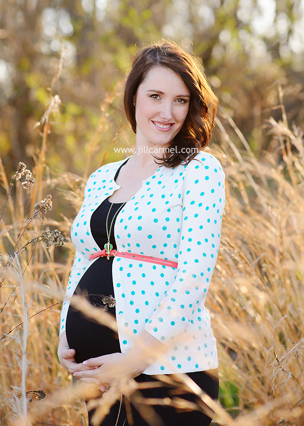 beautiful pregnancy portraits at sunset in the tall grass