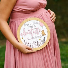 maternity photo shoot in northern california with winnie the pooh quote