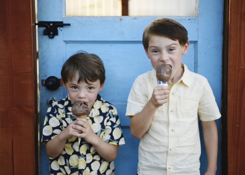 boys eating ice cream in east sacramento california